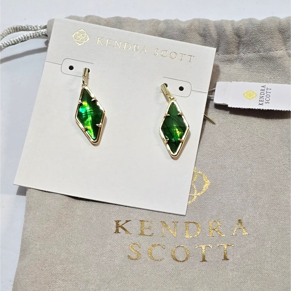 Kendra Scott Kinsley Drop Earrings In Kelly‎ Green New! - Picture 4 of 8